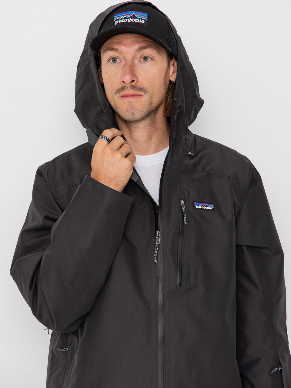 Mens Patagonia Insulated Powder Town Snowboard jacket (black)