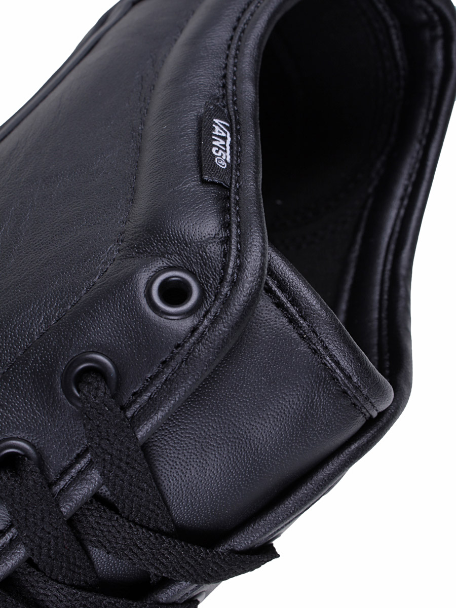 Vans Shoes 106 Vulcanized (blk/blk)