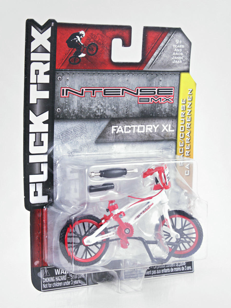 flick trix finger bmx