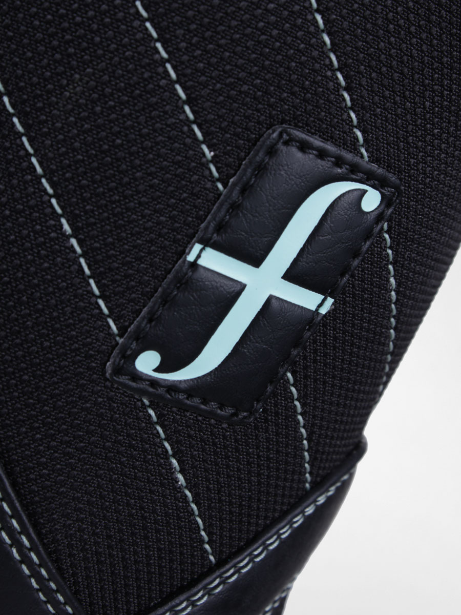 Womens Forum snowboard boots The Bebop (black is the new black)