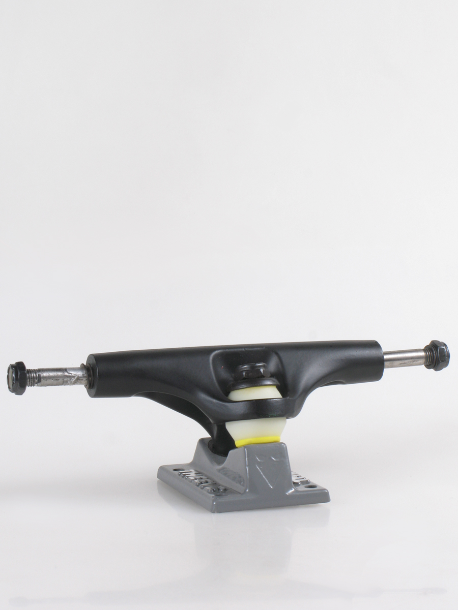 Theeve Trucks TIAX V2 Vato 5.25 - black (black)