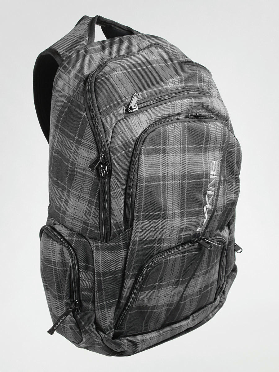 dakine interval backpack