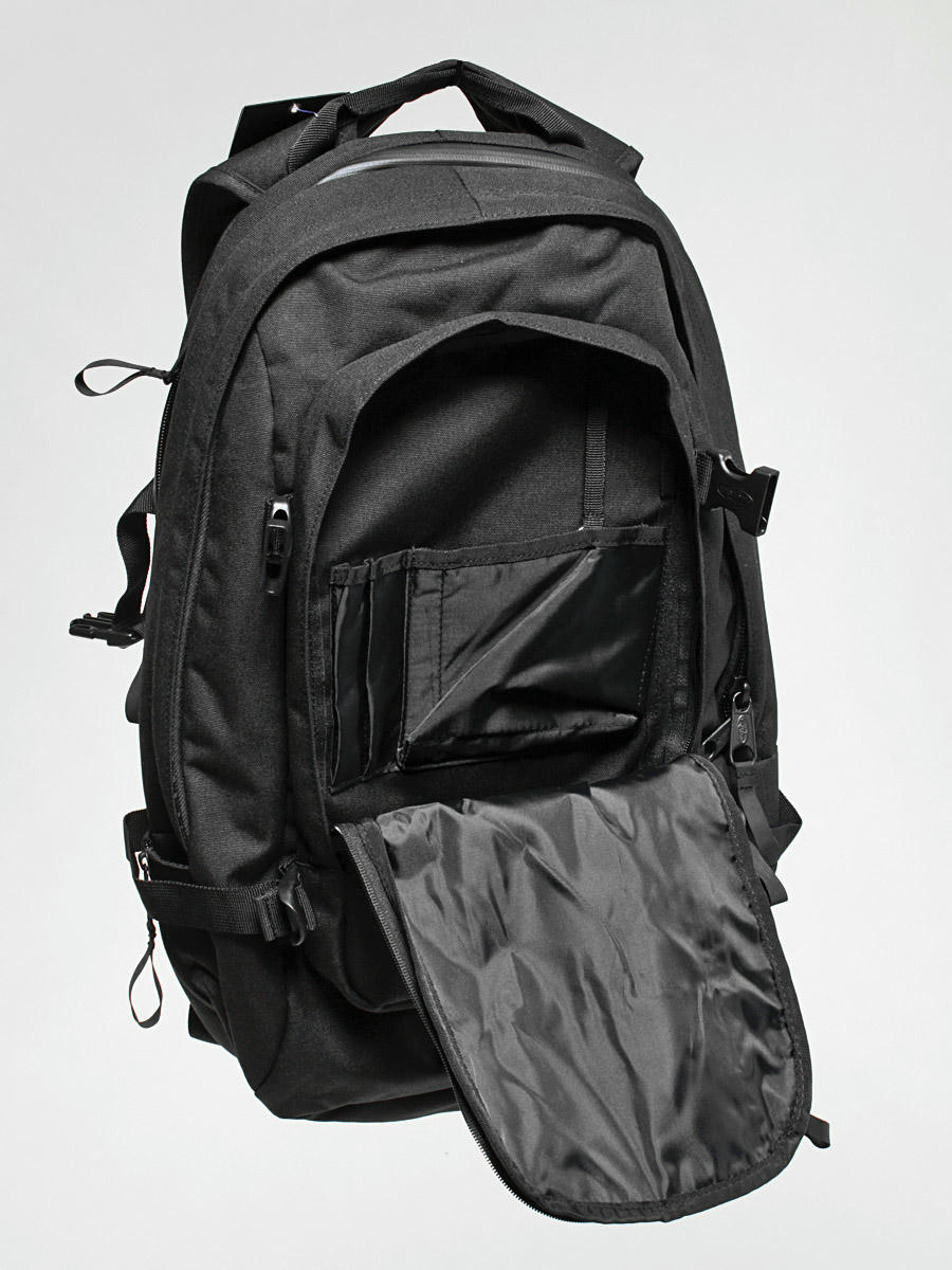 eastpak evanz black