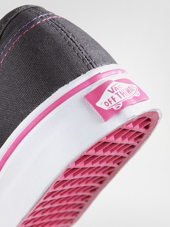 Vans shoes Authentic Wmn (pop/dark shadow/magenta)