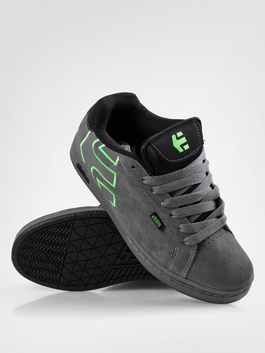 suede etnies