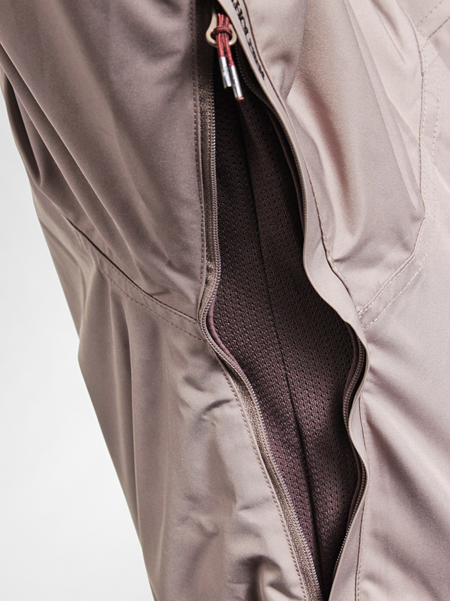 Mens Holden snowboard jacket Woodland (dkhaki)