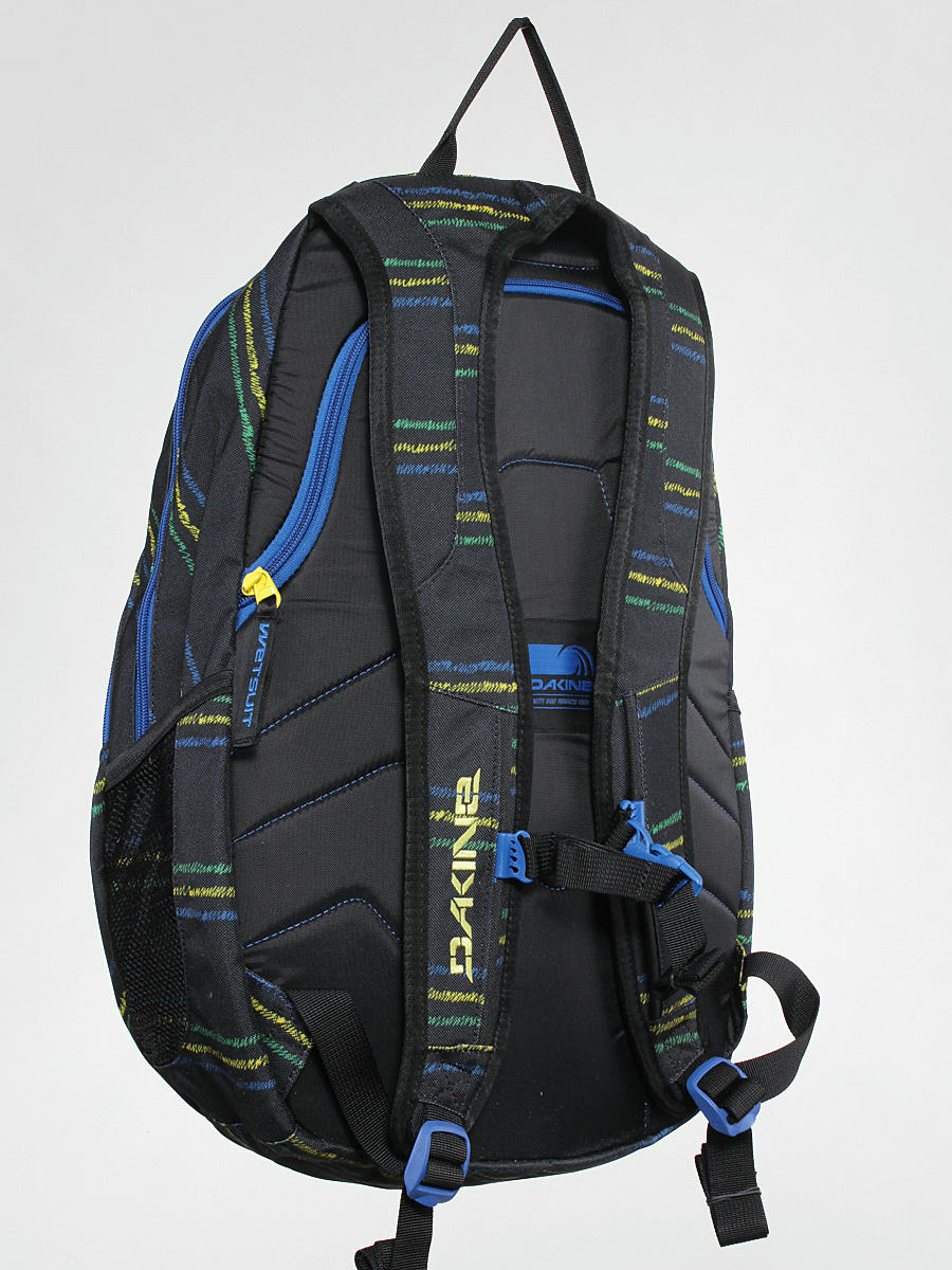 Dakine hotsell wetsuit backpack