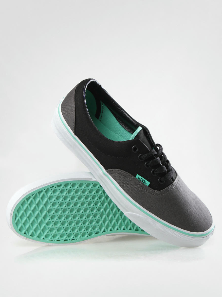 Black and 2024 mint vans