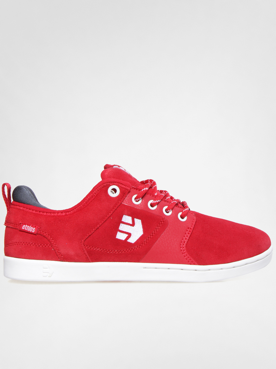 etnies suede