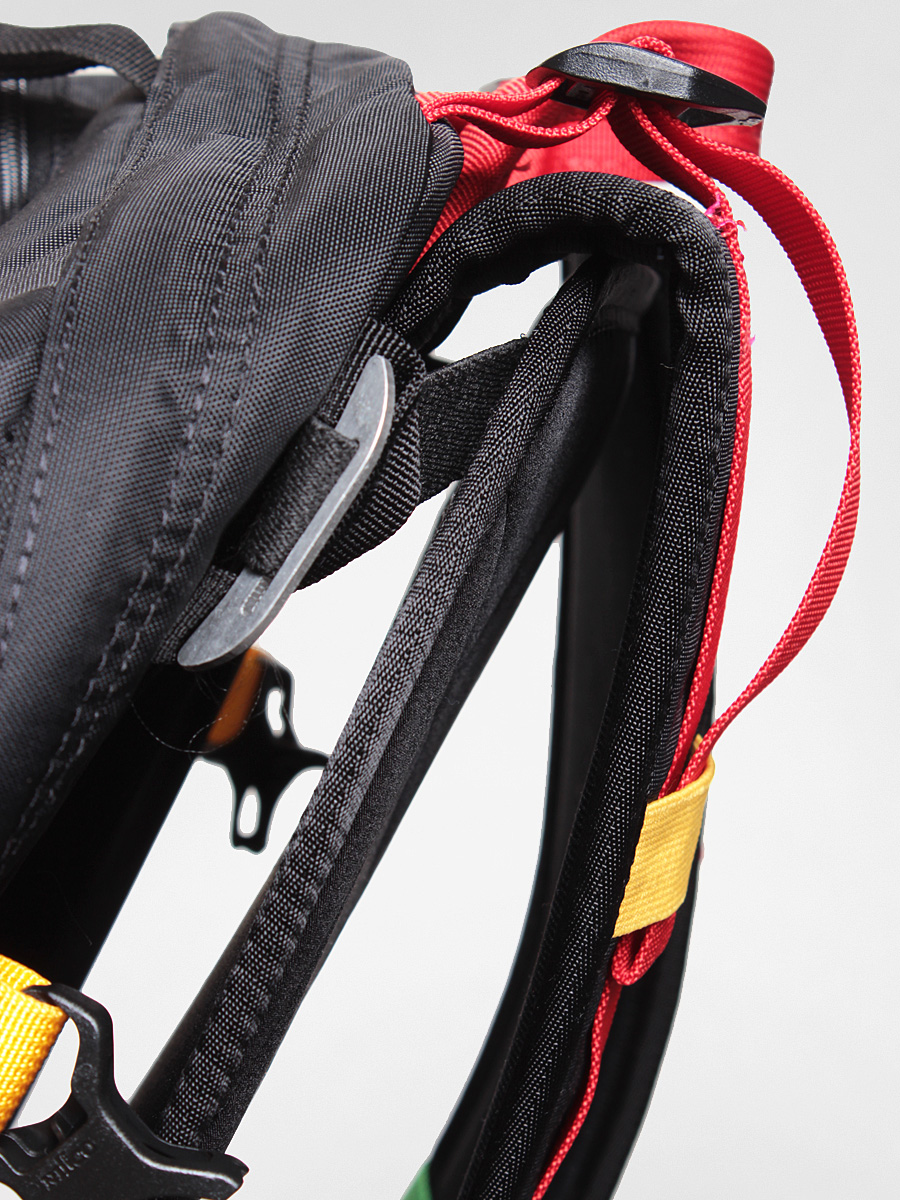 Burton backpack Riders 25l (rasta)