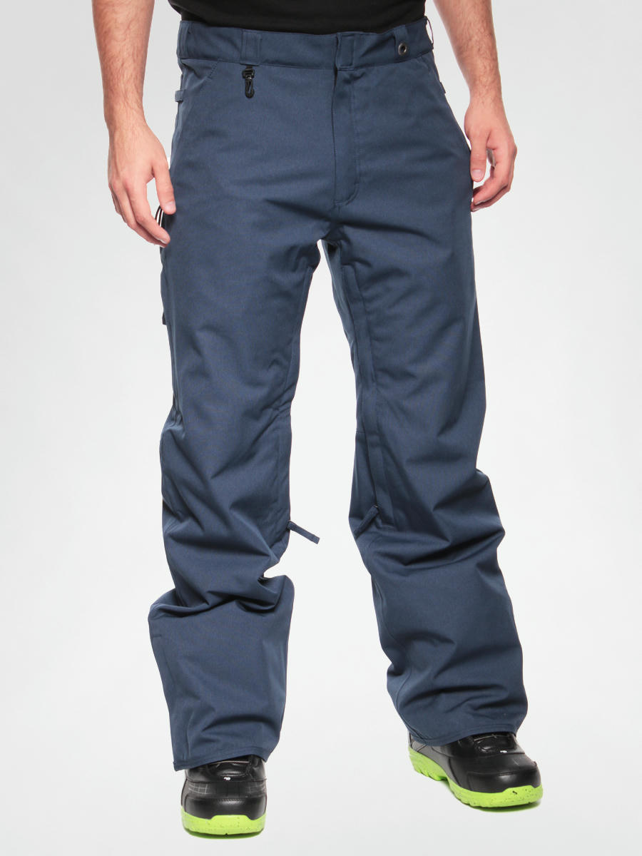 Fall-To-Winter Pants You Need Now | VALLEY Magazine