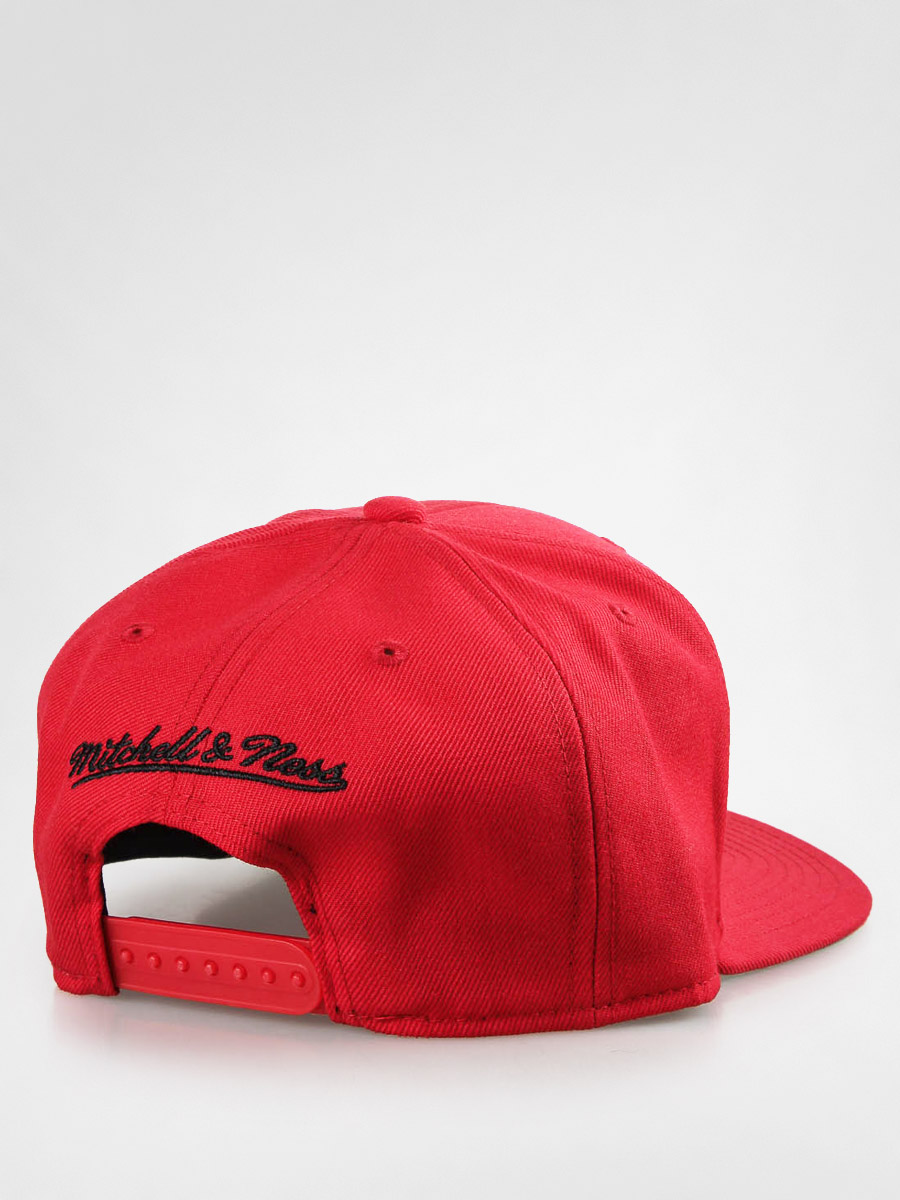 chicago bulls mitchell and ness cap