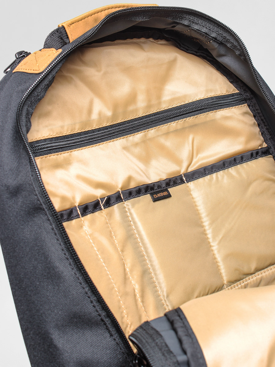 Dakine Backpack Contour (black)