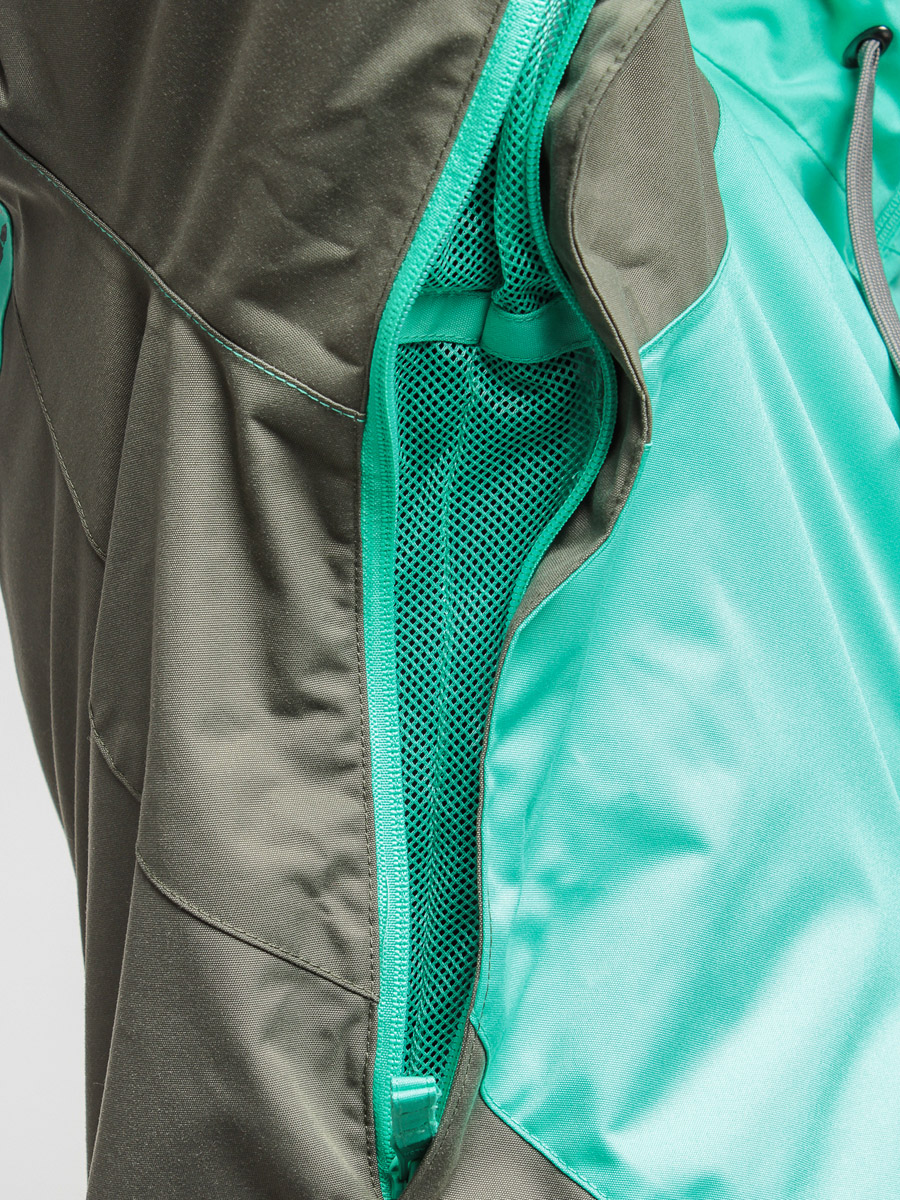 Mens Oakley Snowboard jacket Recon (mint)