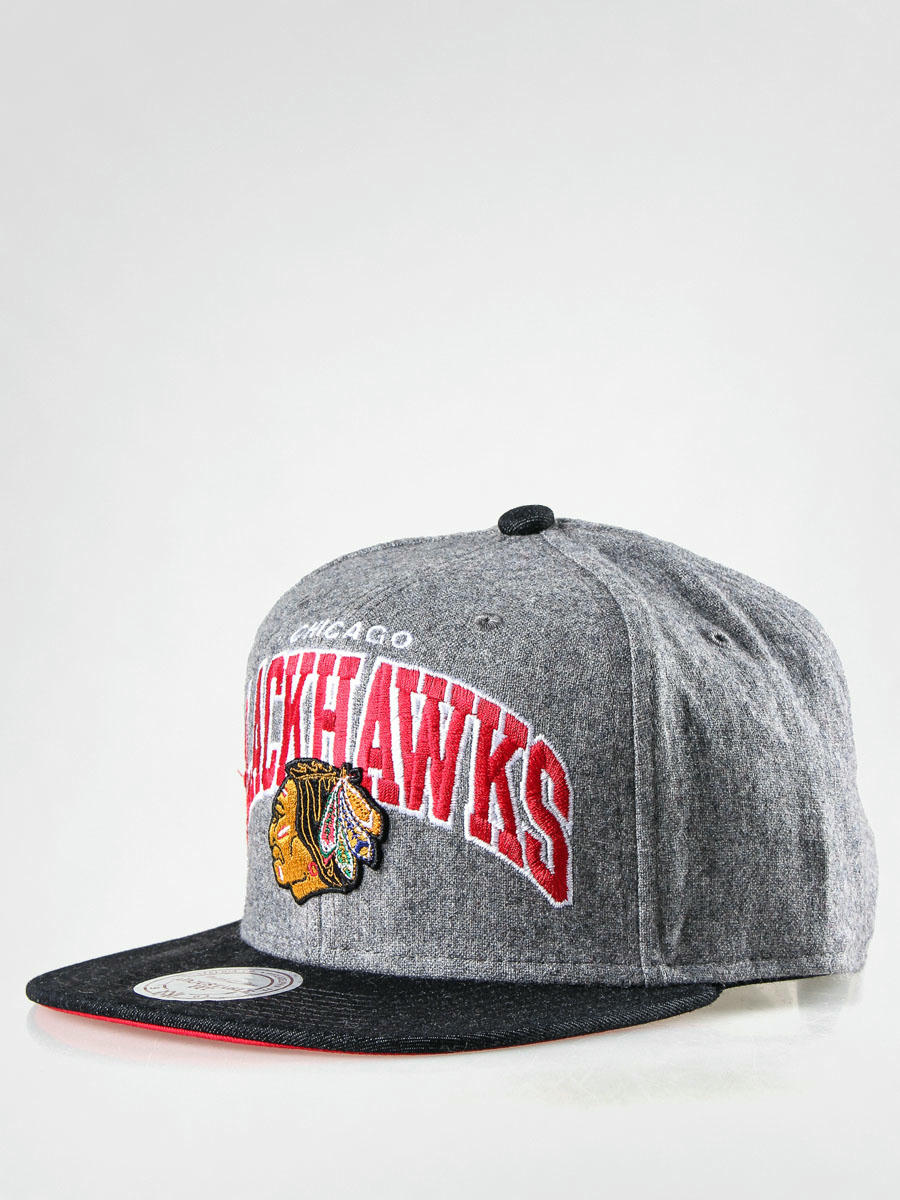 mitchell and ness blackhawks hat