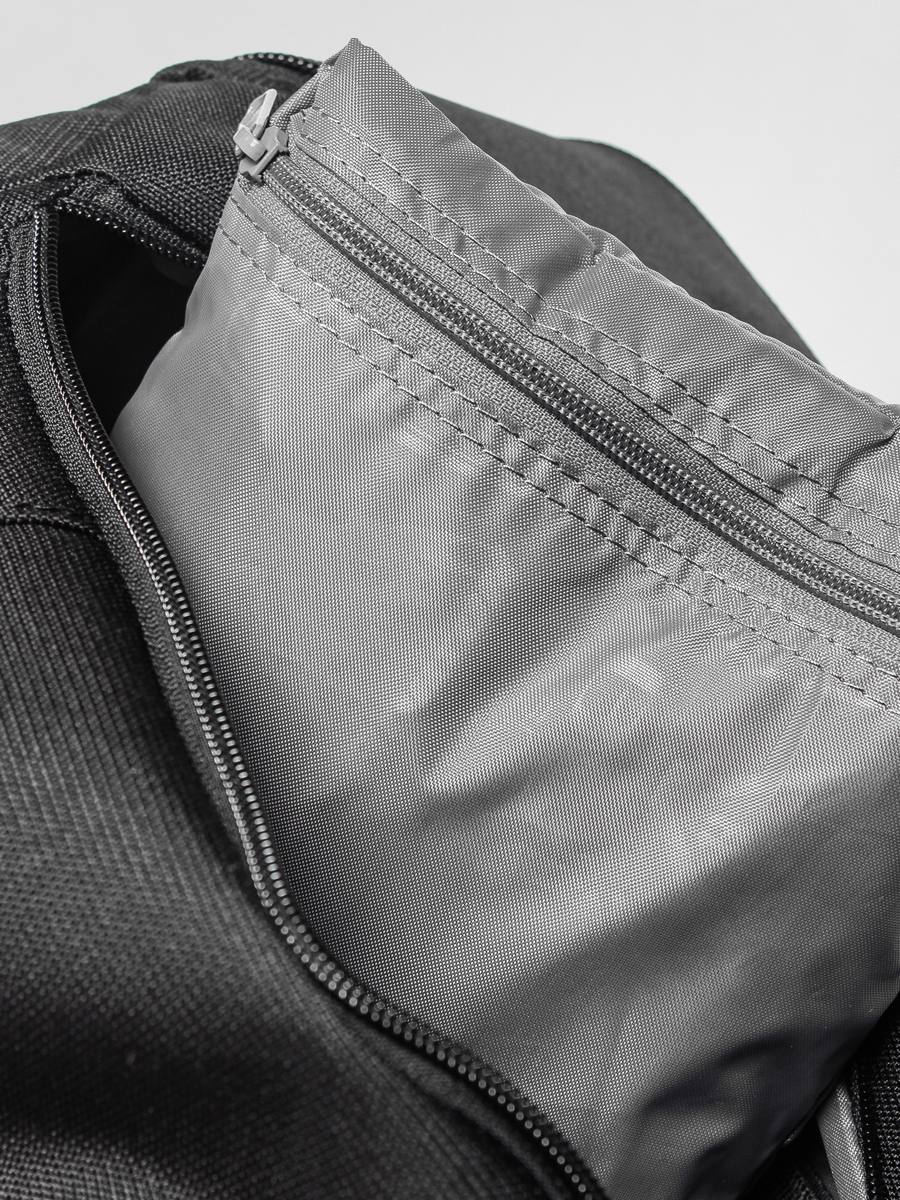 Burton Reisetasche Wheelie Sub (true black)