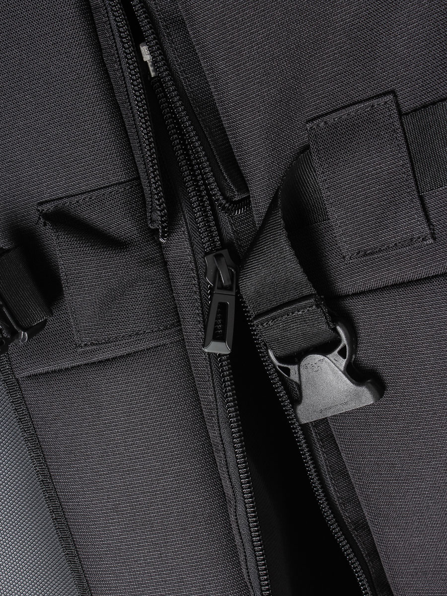 Burton Reisetasche Wheelie Sub (true black)