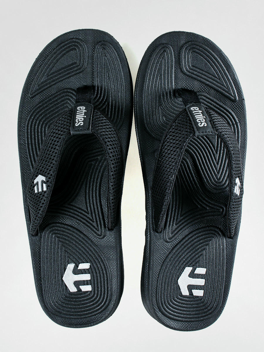 etnies flip flops