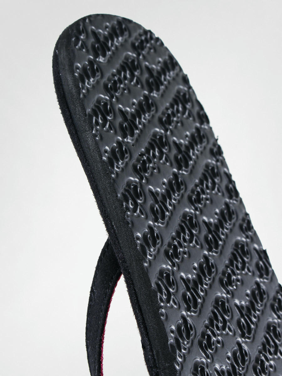 etnies flip flops