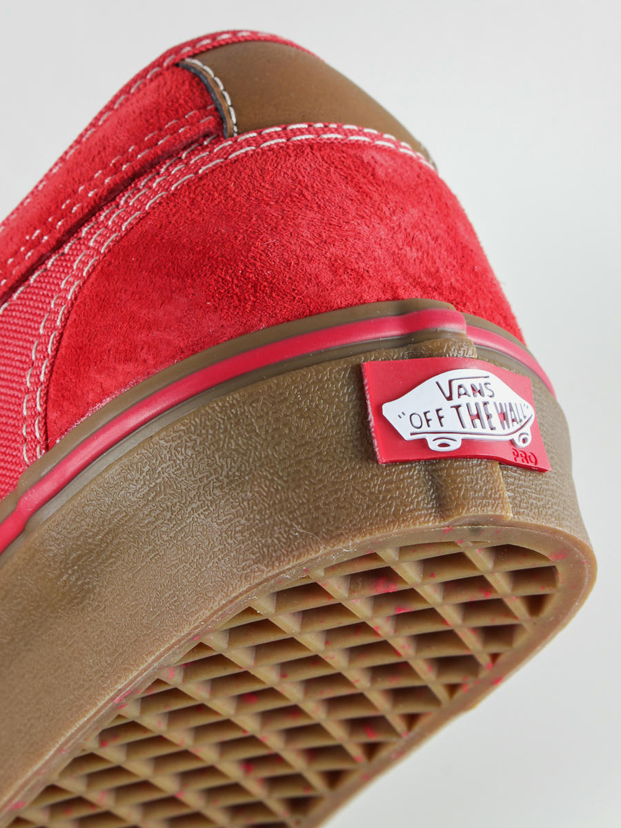 vans chukka low red gum