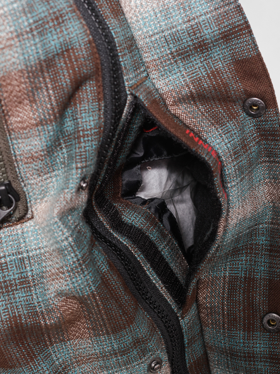 Mens 686 Snowboard jacket Authentic Woodland (mallard flannel)