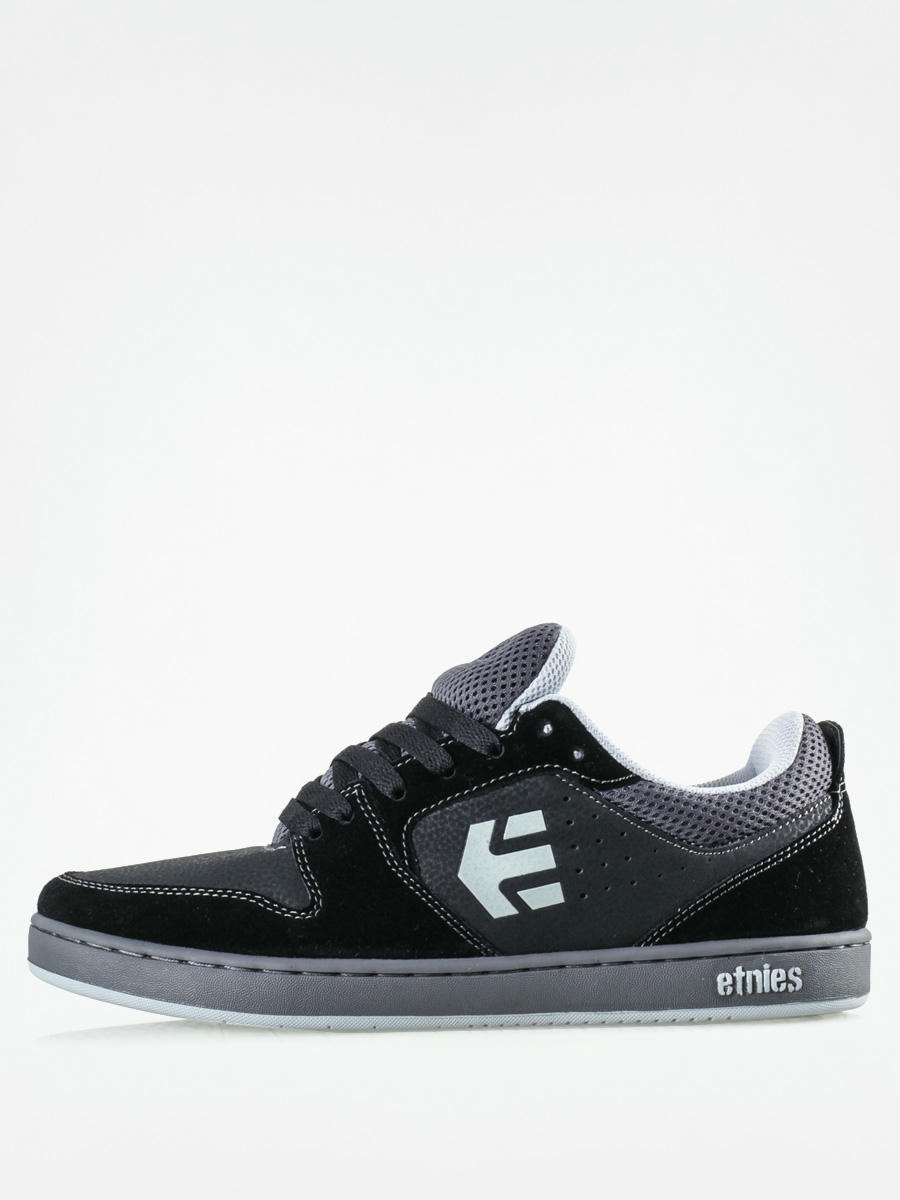 etnies verano