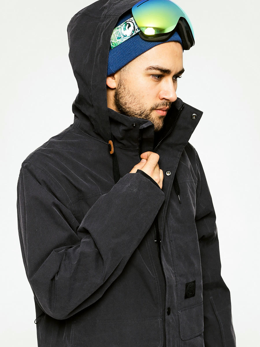 washing snowboard jacket