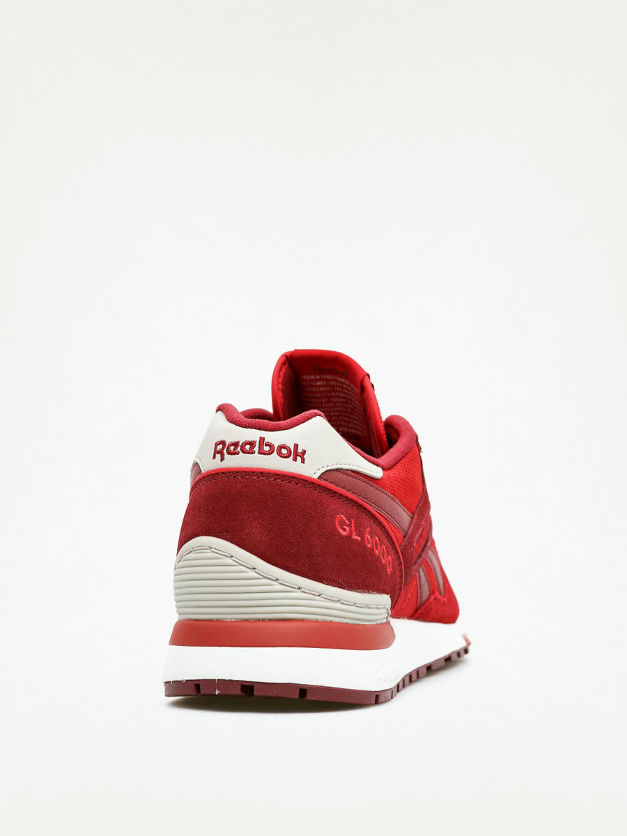 Reebok red 2024 sports shoes