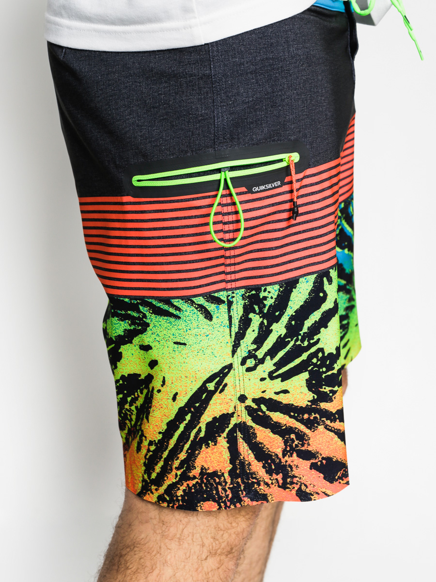 Quiksilver Boardshorts Division Remix 19 Boardshort (dark grey/multi)