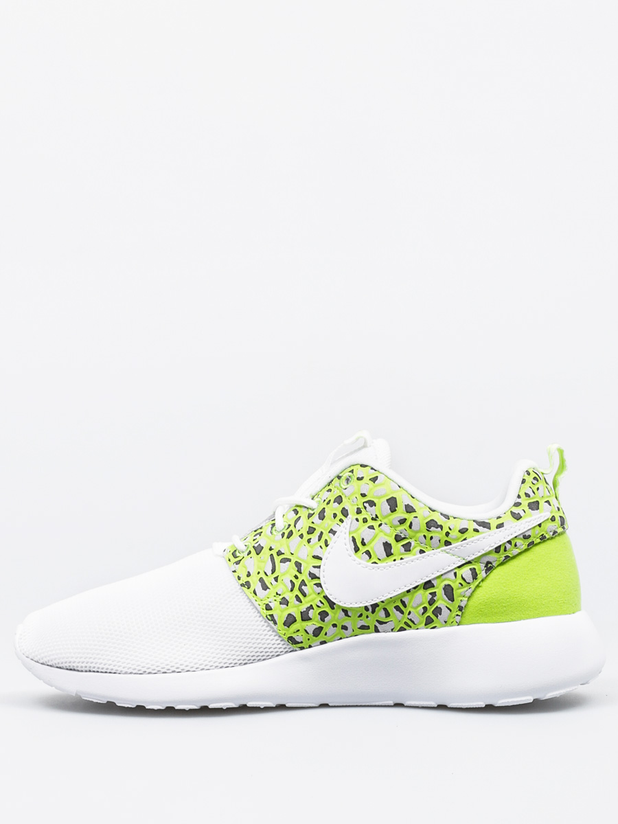 Nike Roshe One Prm Shoes Wmn (white/qhite ghost green)