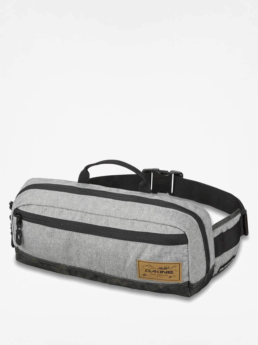 dakine sling pack