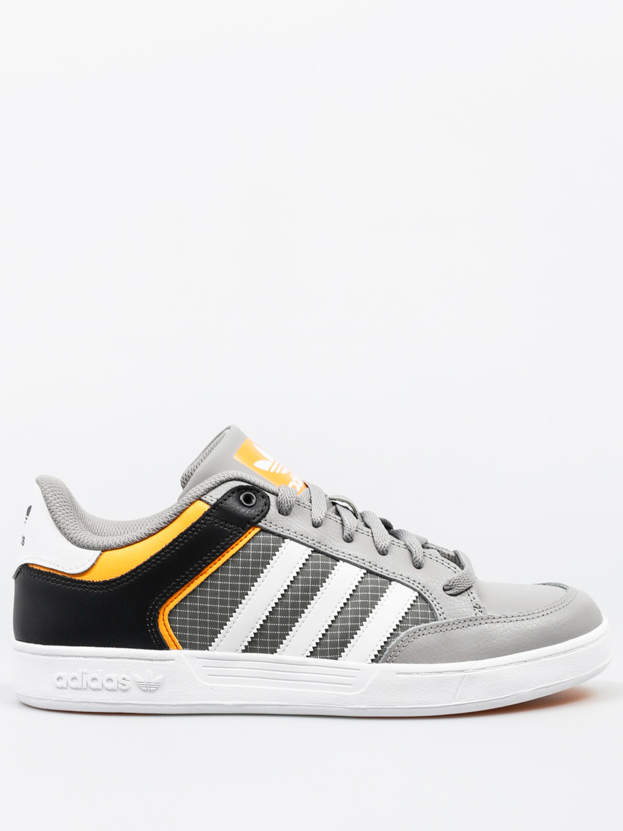 adidas Shoes Varial Low (mgsogr/ftwwht/sogold)