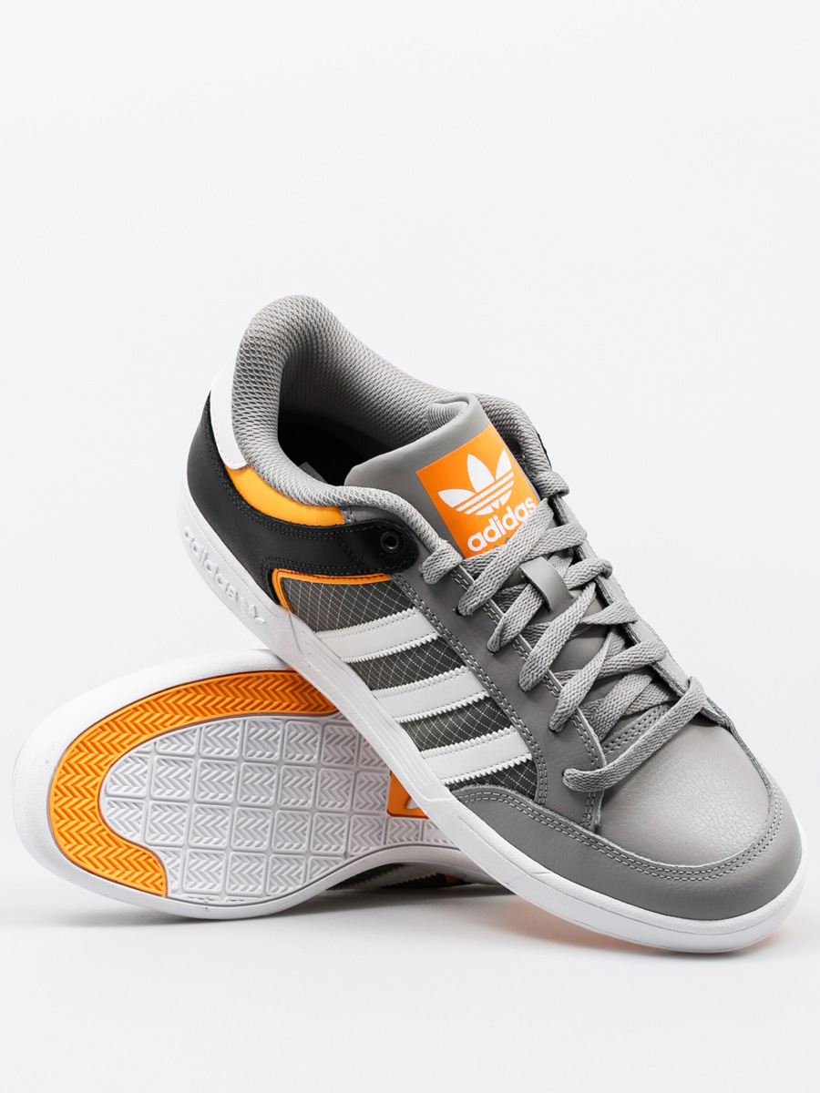 adidas Shoes Varial Low (mgsogr/ftwwht/sogold)