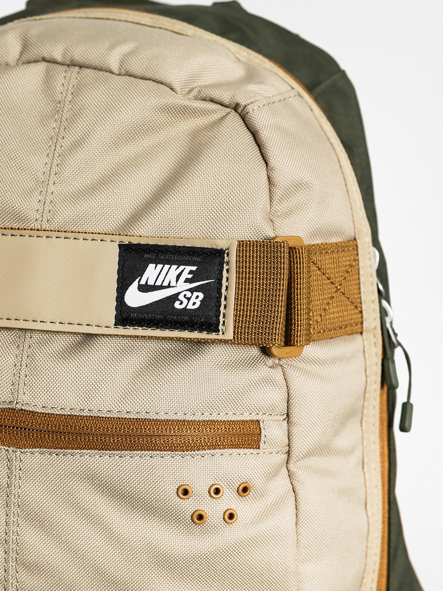Nike SB Backpack Embarca Medium (camo/green)