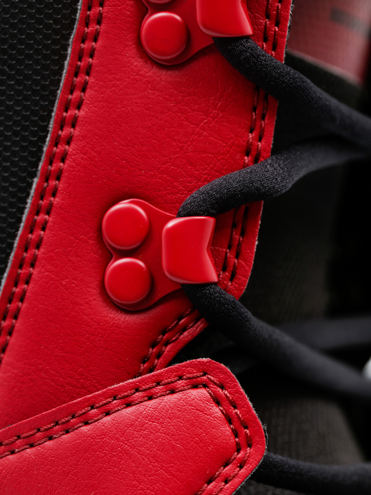 Mens ThirtyTwo Snowboard boots Prion (red/black 9 (42))