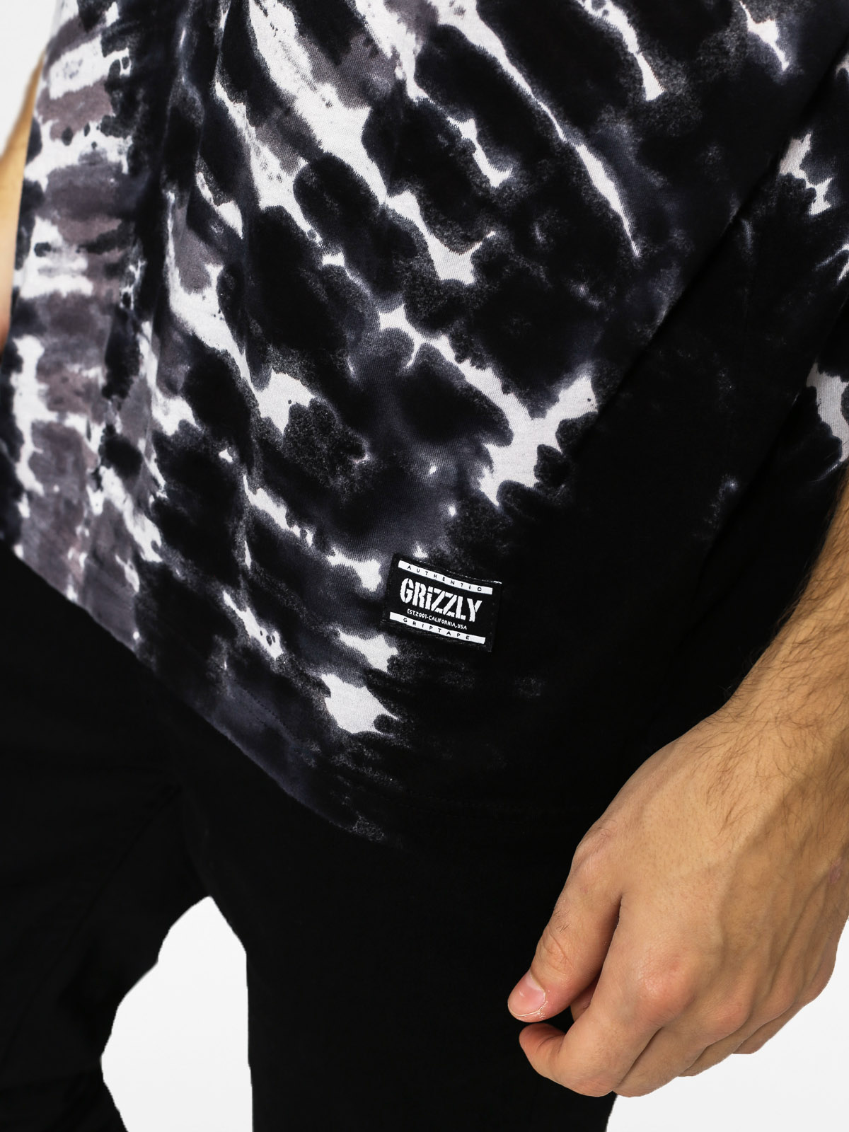 Grizzly Griptape T-shirt Cascada Tie Dye (black)