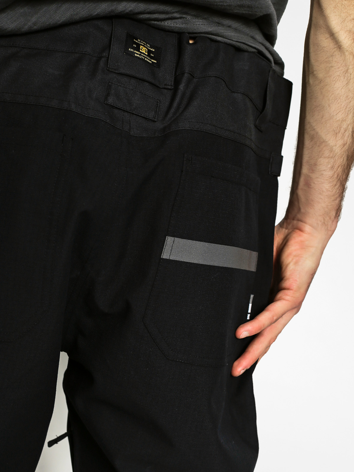 Dc asylum hot sale snowboard pants