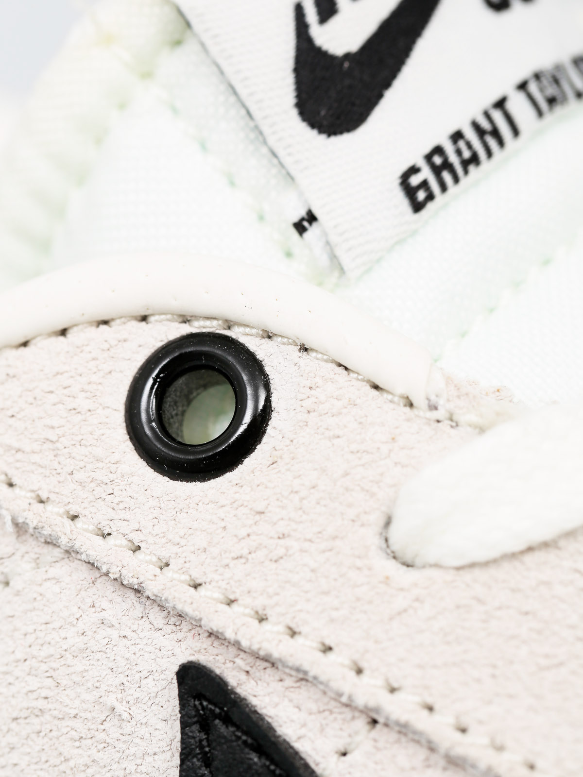 Nike SB Shoes Blazer Low Gt (ivory/black gum light brown)