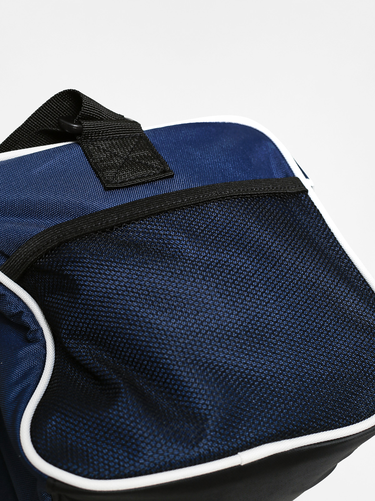 New Balance Tasche Training Day Duffel Small (navy)