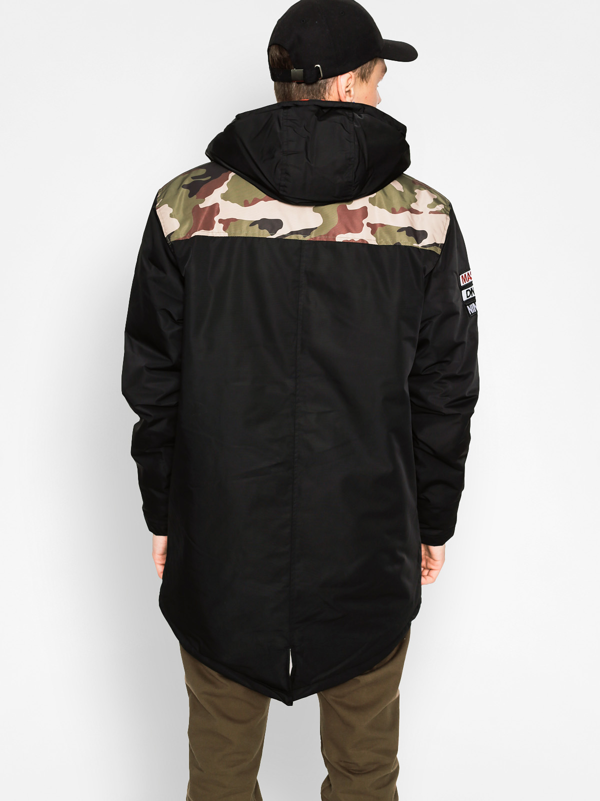 MassDnm Jacket Conversion Parka (black/camo)