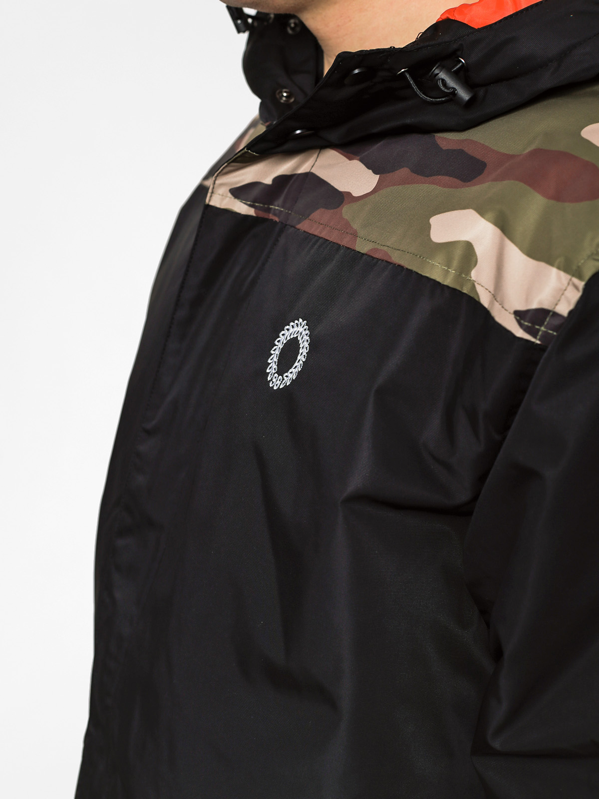 MassDnm Jacket Conversion Parka (black/camo)