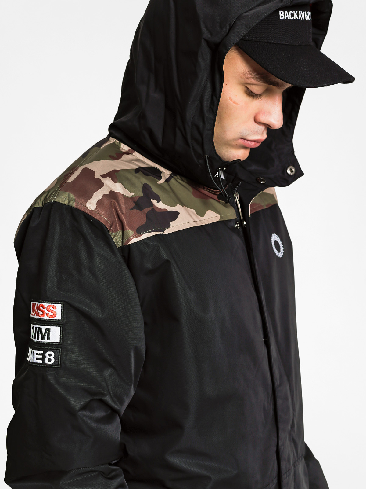 MassDnm Jacket Conversion Parka (black/camo)