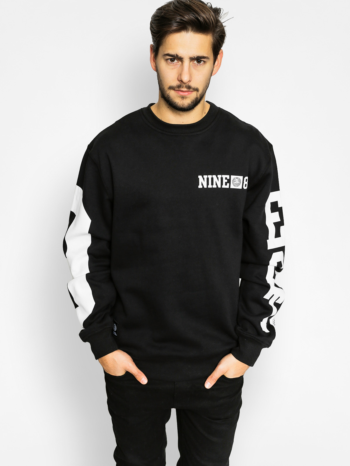 MassDnm Sweatshirt 9 Eight (black)