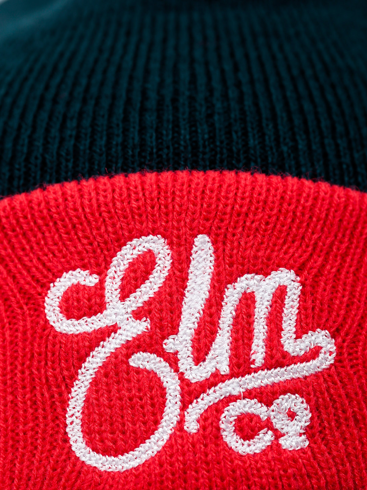 Elm Company Wintermütze Grit (navy/red)