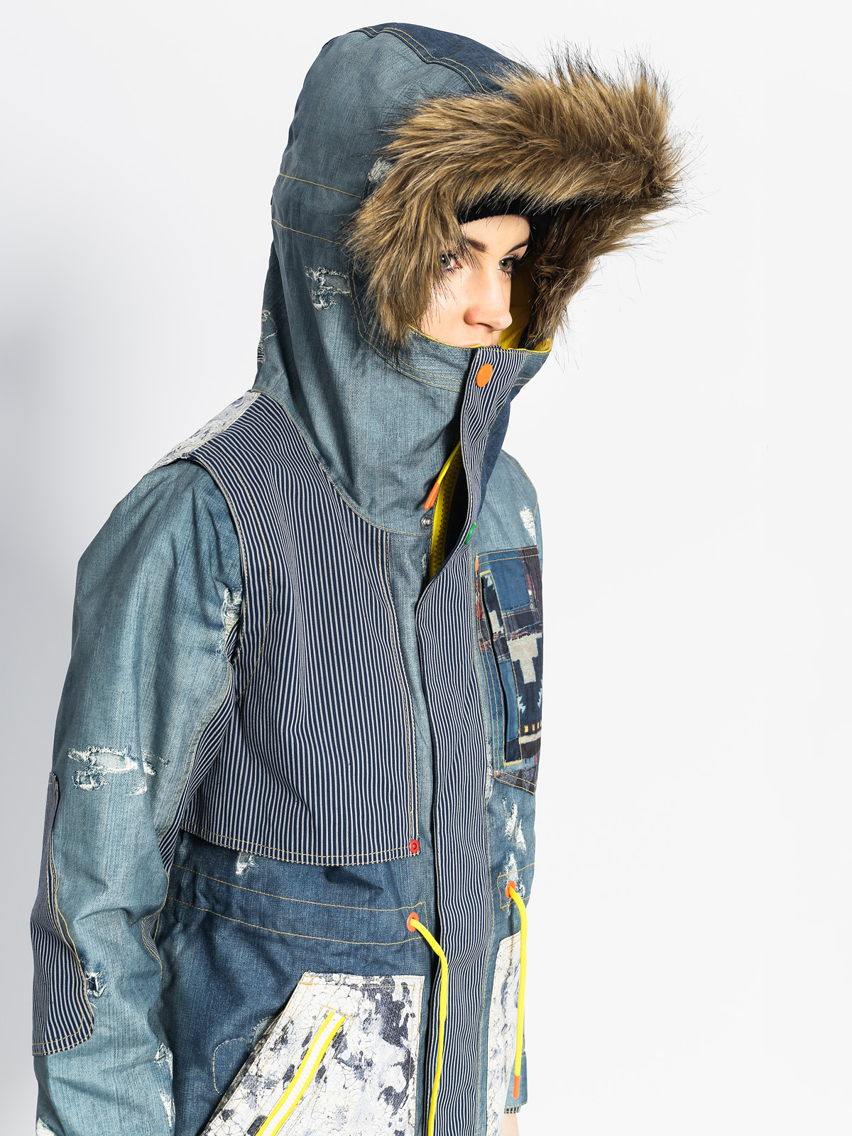 Womens Burton Snowboard jacket Lamb Riff Parka (denim print)