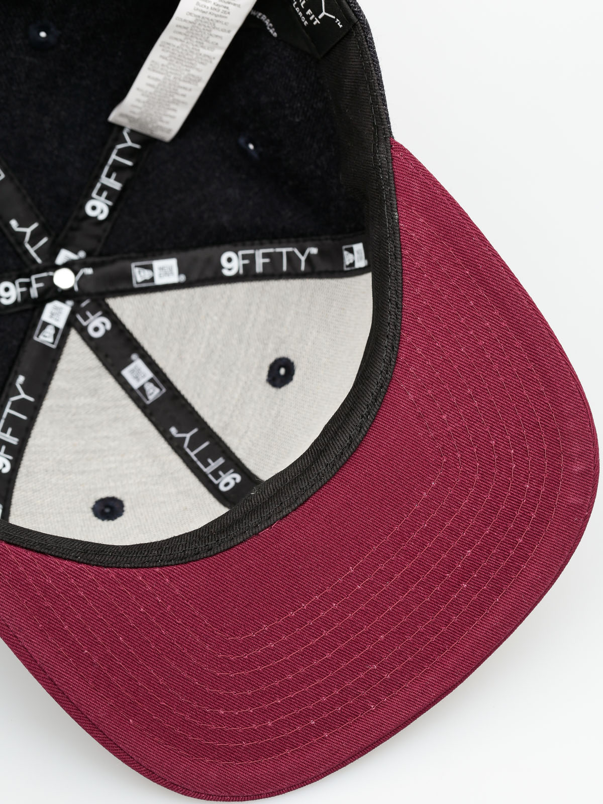 burgundy new era cap