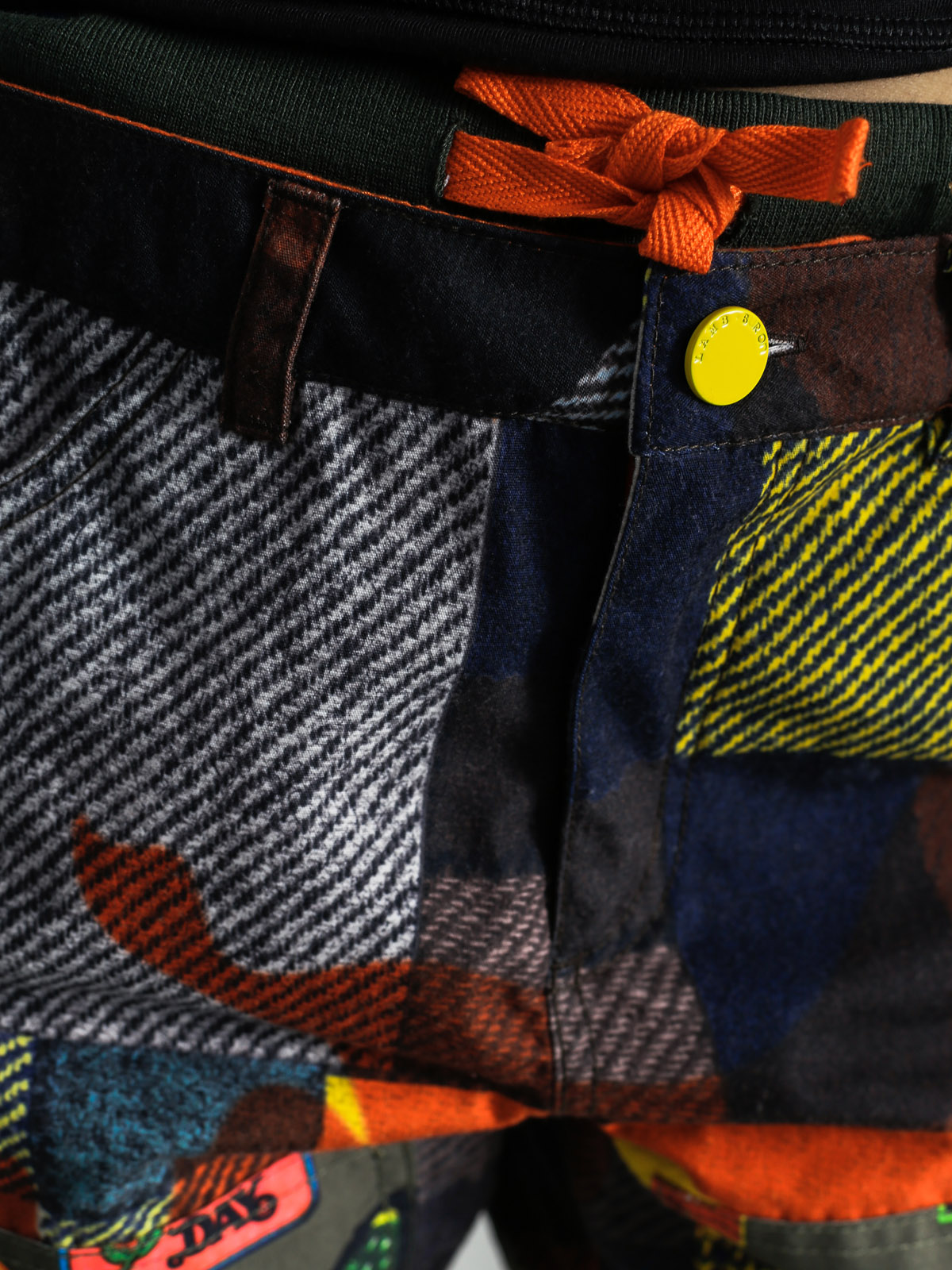 Womens Burton Snowboard pants Lamb Buju Cargo (camo plaid)