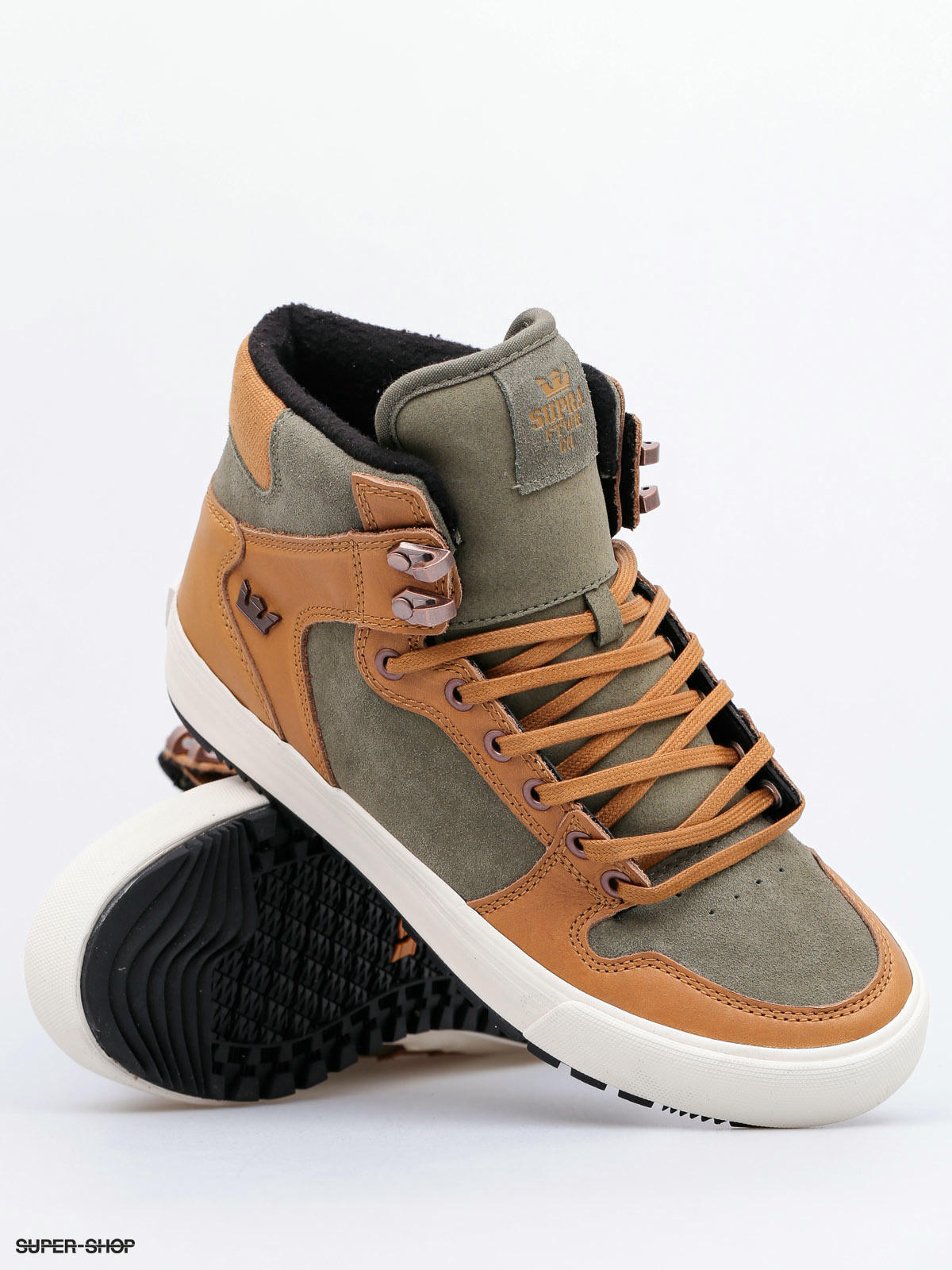 Supra vaider cold on sale weather skate shoe