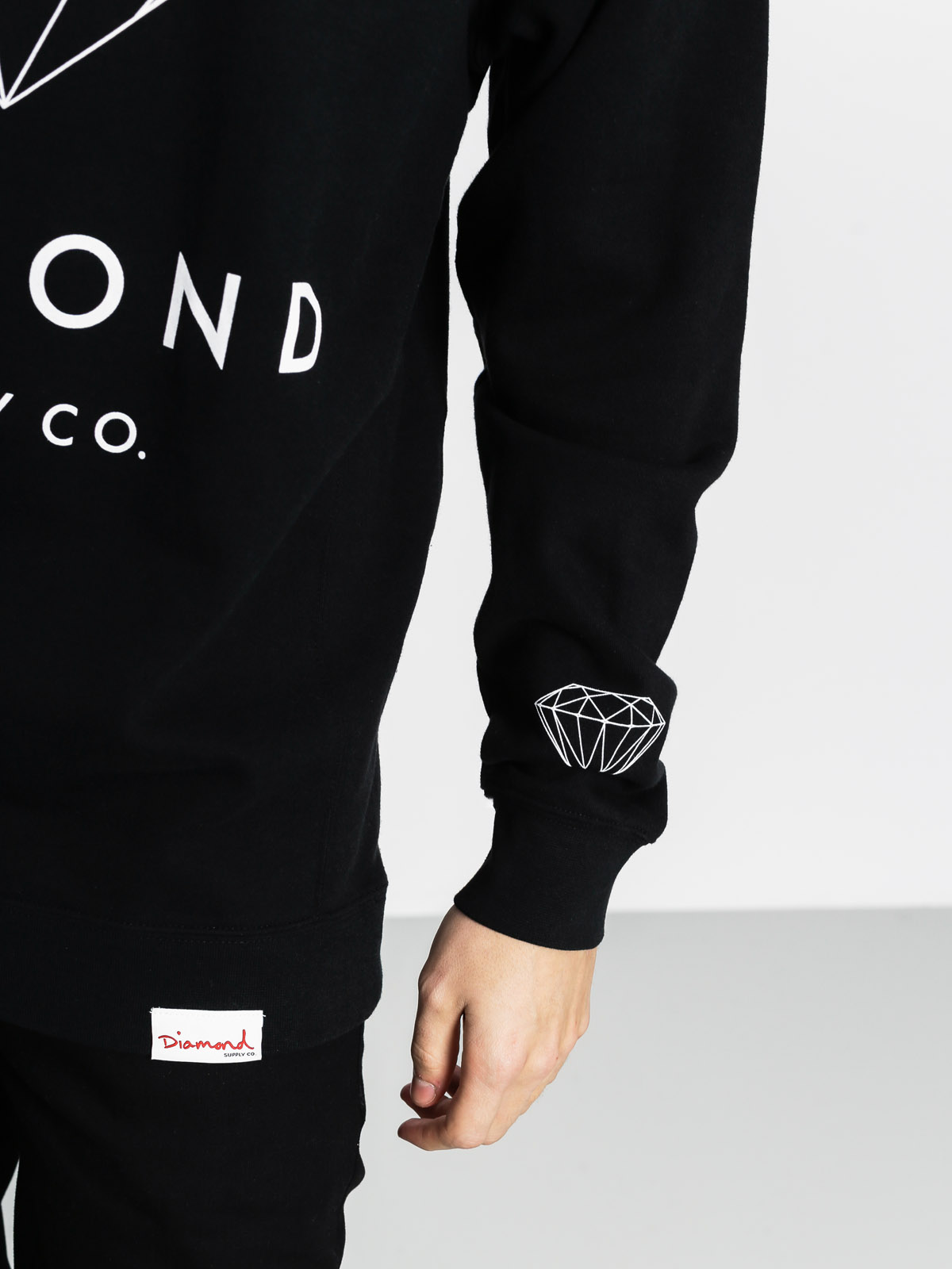 Diamond black deals sweatshirt