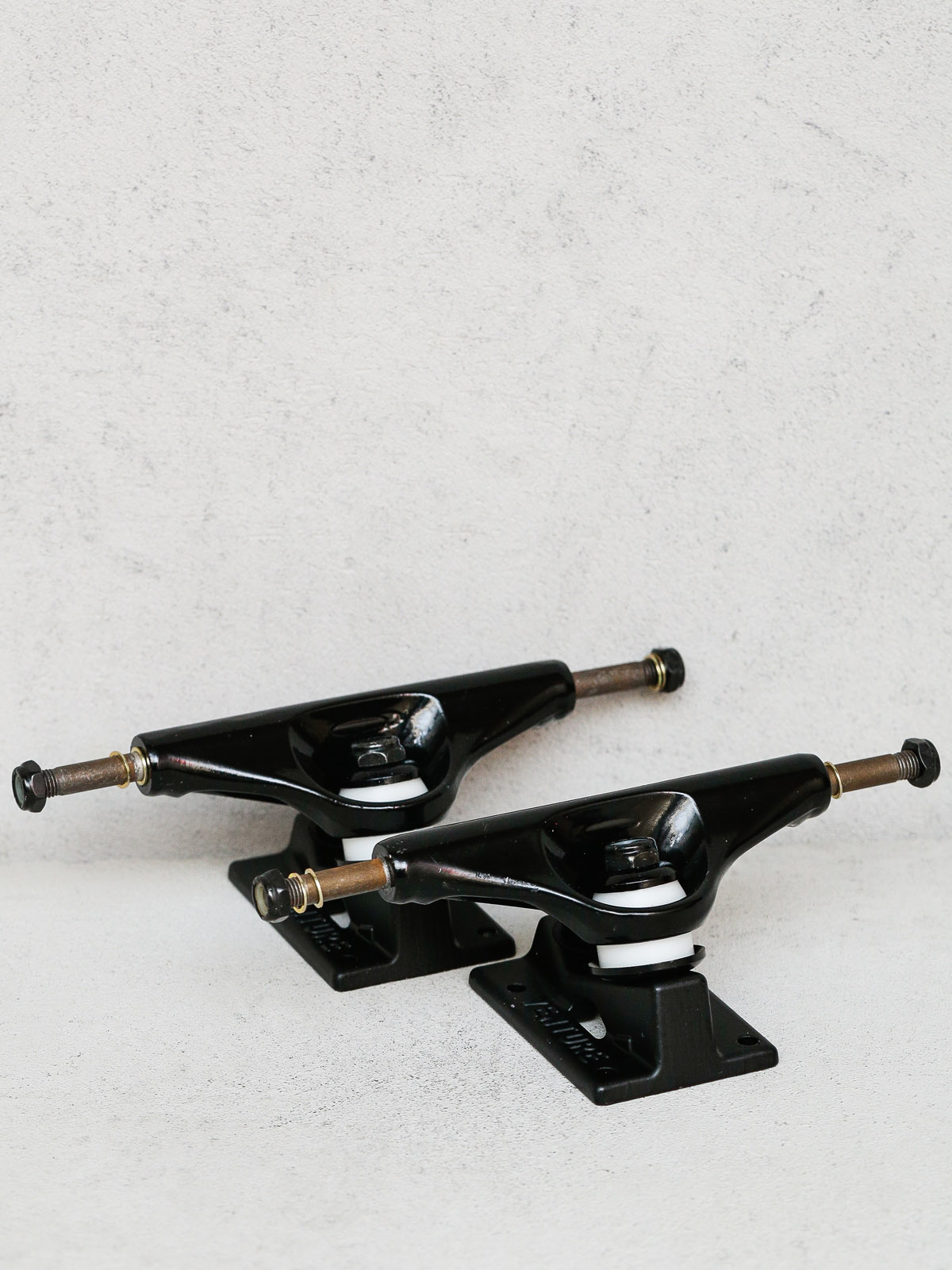 Venture Trucks Joslin Pro Hi (black)